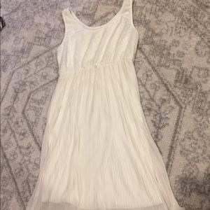 Motherhood Maternity Dress